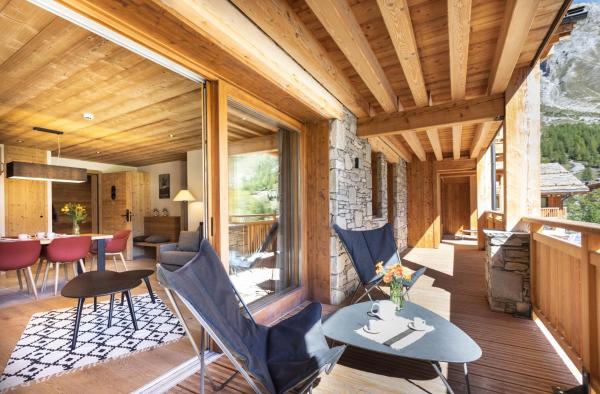 A la foto es mostra l'objecte Chalet Hôtelier LES EQUINOXES - VAL D'ISERE situat a la ciutat de La Daille.