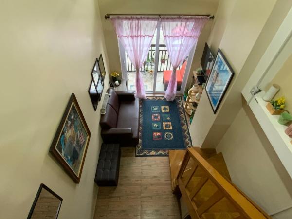 Bright and Sunny Condo with Balcony min 2 nights, Baguio