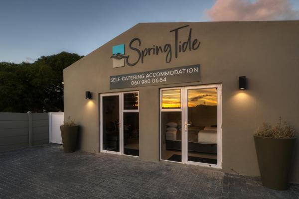 Foto 3: Spring Tide on 28 Main Struisbaai