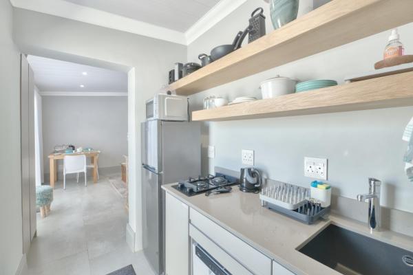Foto 3: RipTide Apartment on 28 Main Road Struisbaai