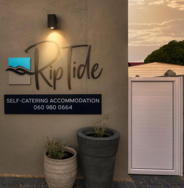 Foto 2: RipTide Apartment on 28 Main Road Struisbaai