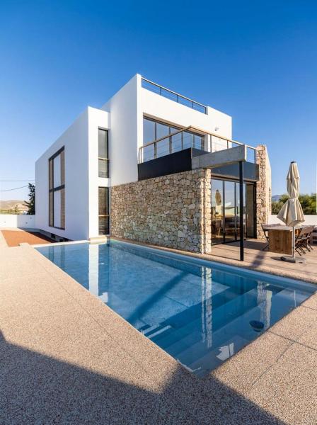 A la foto es mostra l'objecte Villa el Molino situat a la ciutat de Los Cerrillos.