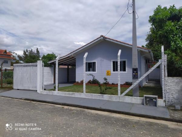 A la foto es mostra l'objecte Casa de praia do seu José situat a la ciutat de Palhoça.