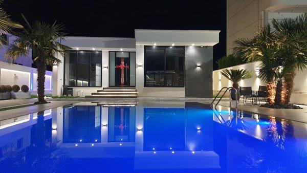 Lt Luxury Villa - Albania
