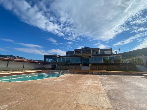 A la foto es mostra l'objecte sozos inn hotel vonitsa situat a la ciutat de Vonitsa.