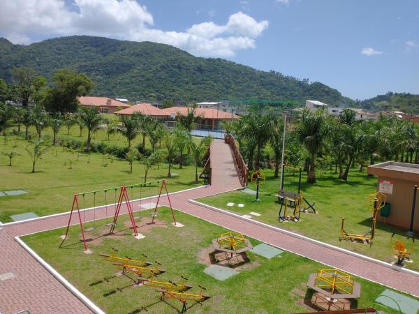 A la foto es mostra l'objecte Apto Vista Atlântico com 2 quartos com Ar Cond Wi-Fi TV SMART e Área de lazer situat a la ciutat de Itapema.