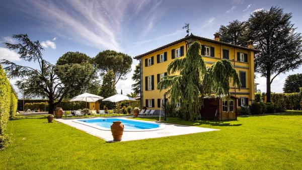 Na fotografii je vidět objekt VILLA LUIGINA 8, Emma Villas nacházející se ve městě Lammari.