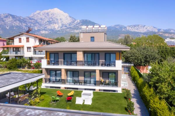 Auf dem Foto ist das Objekt Orion Apart Tekirova in der Stadt Kemer zu sehen.