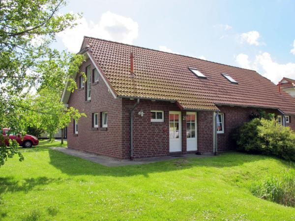 På billedet ses objektet Holiday Home Katamaran I by Interhome beliggende i byen Burhave.