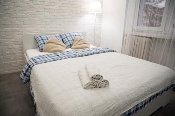 Na zdjęciu widoczny jest obiekt Apartament Estakada 2 położony w mieście Wąsosz.