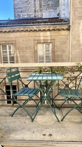 A la foto es mostra l'objecte l'Appartement Grand Théatre situat a la ciutat de Bordeus.