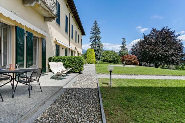 A la foto es mostra l'objecte Villa Bel Faggio Apartment by Halldis situat a la ciutat de Menaggio.