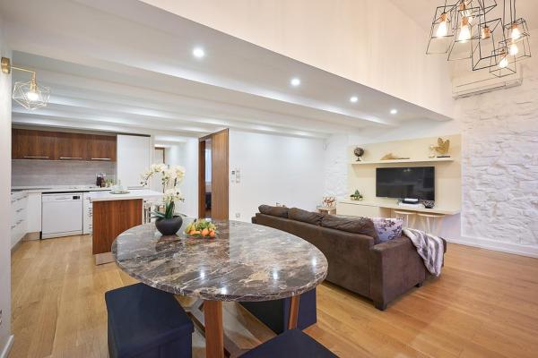 Foto 9: Sunlight Properties - Palme D Or - 2 Bedrooms, modern holiday rental apartment, hyper central