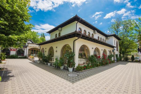 Hotel Camp Karagaq, Peje