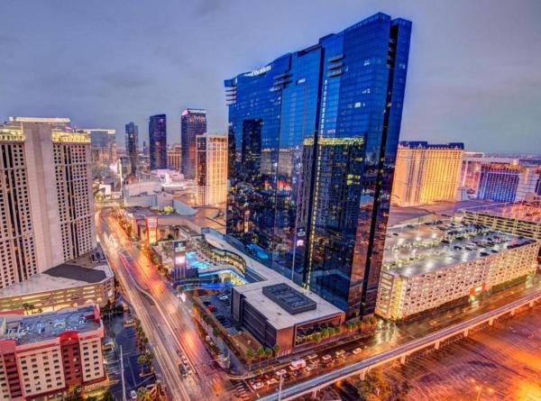 Na foto é possível ver o objeto Suites at Elara Las Vegas Center Strip-No Resort Fees localizado na cidade de Las Vegas.