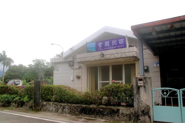 照片显示了位于Jiamin市的紫园民宿物件。