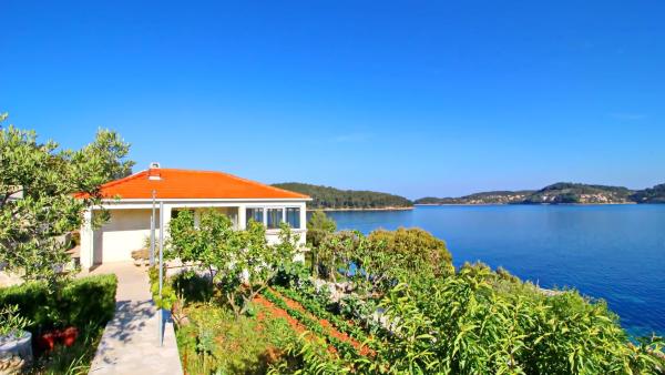 På billedet ses objektet Vacation House Katica beliggende i byen Otočić Ošjak.