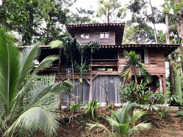 Casa De La Trepada - Punta Uva