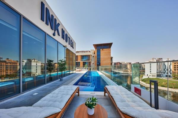 Na fotografii je vidět objekt Ink Hotel nacházející se ve městě Dubaj.