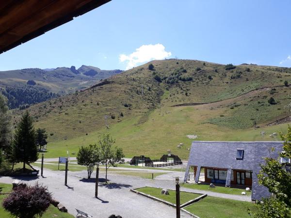 A la foto es mostra l'objecte Appartement 4-5 personnes au pied des pistes de Val Louron situat a la ciutat de Génos.