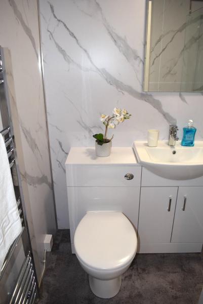 写真にはフォルカーク市にあるKelpies Serviced Apartments- Robertsonが写っています。