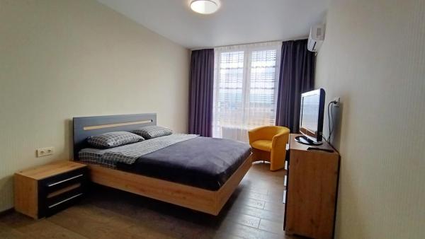 093 квартира ЖК Щасливий, укриття в комплексі, Kiev