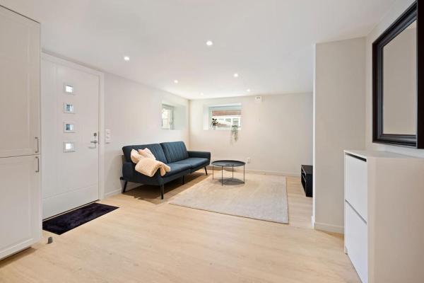 Zdjęcie 2: Practical Basement Apt with all home comforts close to City Centre