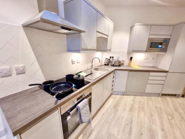 Φωτογραφία 2: Elevate at Fleet Heights Apartment Seven
