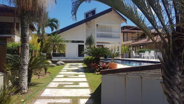A la foto es mostra l'objecte LINDA CASA ALTO PADRÃO - UBATUBA SP situat a la ciutat de Ubatuba.