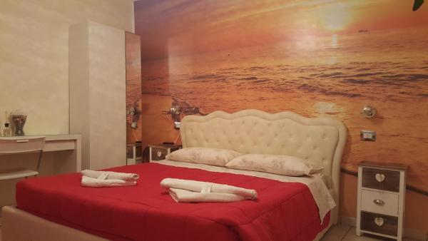 A la foto es mostra l'objecte Exclusive Passion situat a la ciutat de Rho.