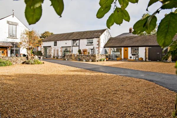 Nella foto è visibile l'oggetto Hawthorn Farm Guest House situato nella città di Buxton.