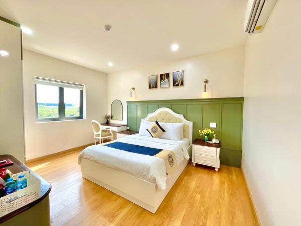På bildet vises objektet Khải Hoàn Hotel 2 som ligger i byen Ấp Nhât (2).