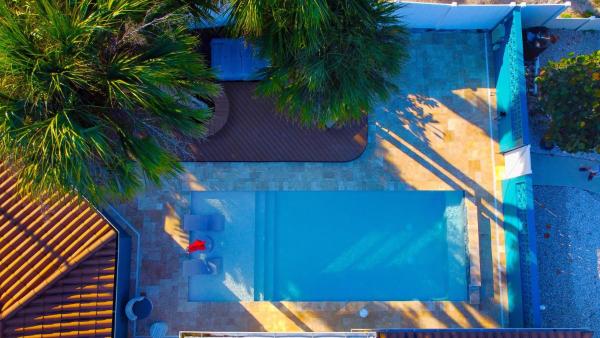 Seagrass Escape - Monthly Beach Rental Home - Clearwater Beach, FL