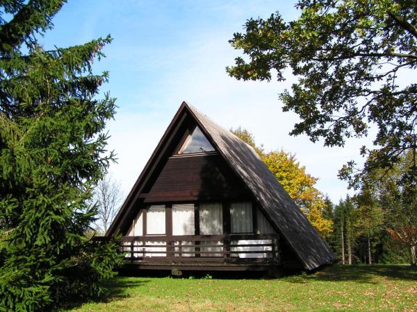 Na fotografii je vidět objekt Holiday Home Oslo by Interhome nacházející se ve městě Siegsdorf.