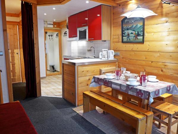 På billedet ses objektet Apartment Le Grand Tichot A et B - Val Claret-8 by Interhome beliggende i byen Tignes.