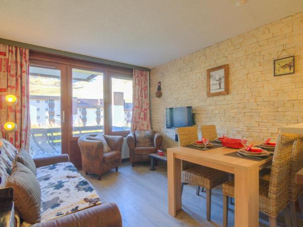 På billedet ses objektet Apartment Le Curling B - Val Claret-38 by Interhome beliggende i byen Tignes.