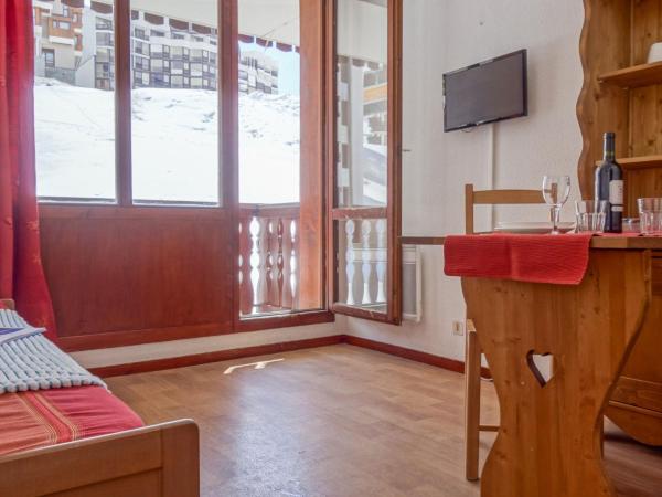 På billedet ses objektet Studio Rond Point des Pistes - Val Claret-10 by Interhome beliggende i byen Tignes.