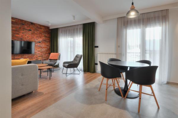 A la foto es mostra l'objecte Apartments Proforma situat a la ciutat de Kolašin.