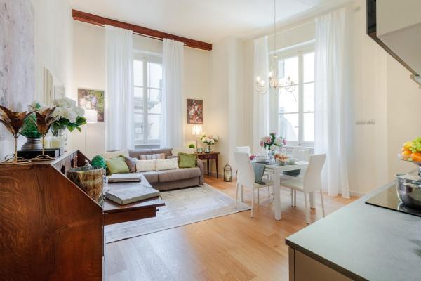 写真にはルッカ市にあるCasa Ugolino, State of the Art Central 2 Bedrooms Apartment in Luccaが写っています。