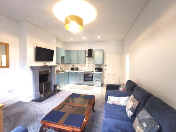Foto 5: Flat-B, 4 Adults, 20 mins to Beach, Netflix, Wifi, Sleeps 4 Adults