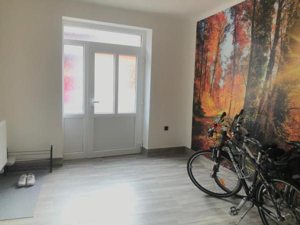 Auf dem Foto ist das Objekt Cyklo-Moto apartmán in der Stadt Klec zu sehen.