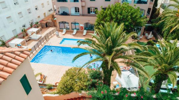Στη φωτογραφία φαίνεται το αντικείμενο Apartamentos Royal Life που βρίσκεται στην πόλη Mahon.