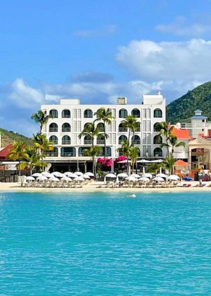 Holland House Beach Hotel - Caribbean
