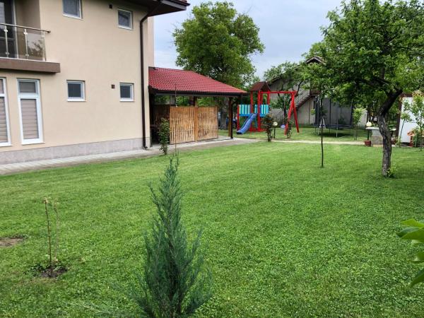 A la foto es mostra l'objecte Villa Jerman situat a la ciutat de Gurgulyat.