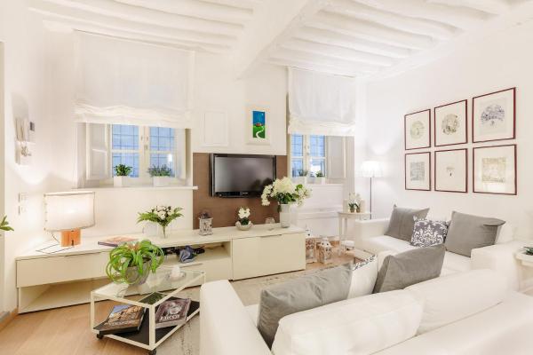 Orchidea Bianca, A 2 Bedrooms 2 Bathrooms Understated Luxury With A Welcoming Ambience - Provincie Lucca