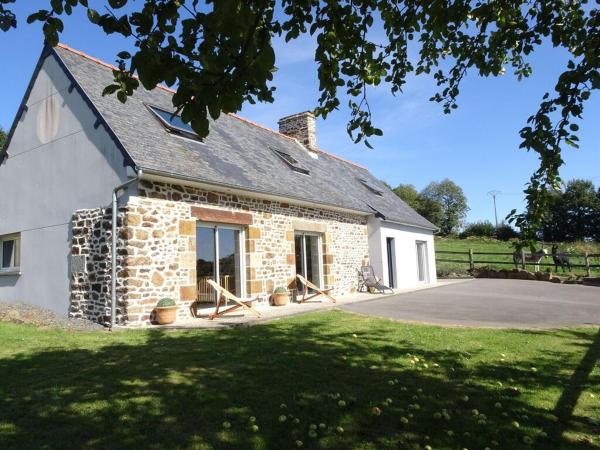 A la foto es mostra l'objecte Country House near Mont St Michel situat a la ciutat de Le Petit-Celland.