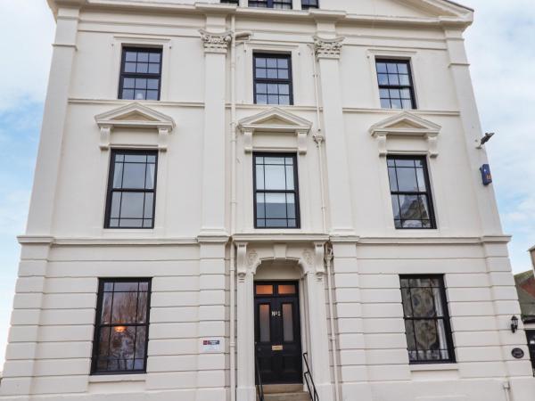 Number One The Crescent - Bridlington