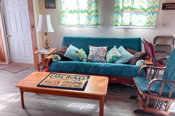 Na foto é possível ver o objeto SunRise Pines localizado na cidade de Wayne.