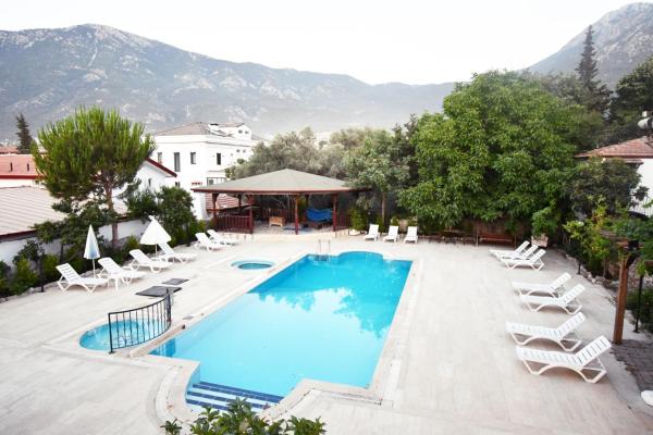 På billedet ses objektet Moonlight beliggende i byen Fethiye.