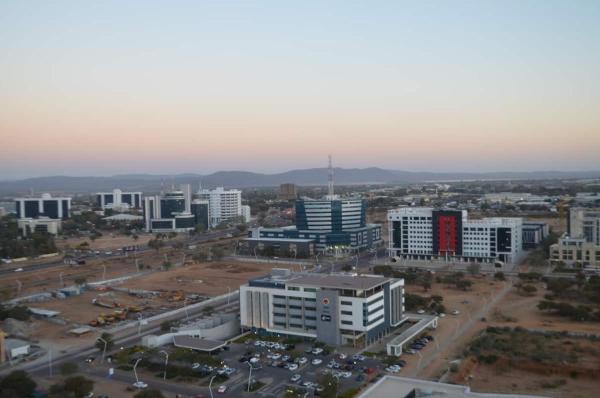 A la foto es mostra l'objecte Casa Bonita situat a la ciutat de Gaborone.